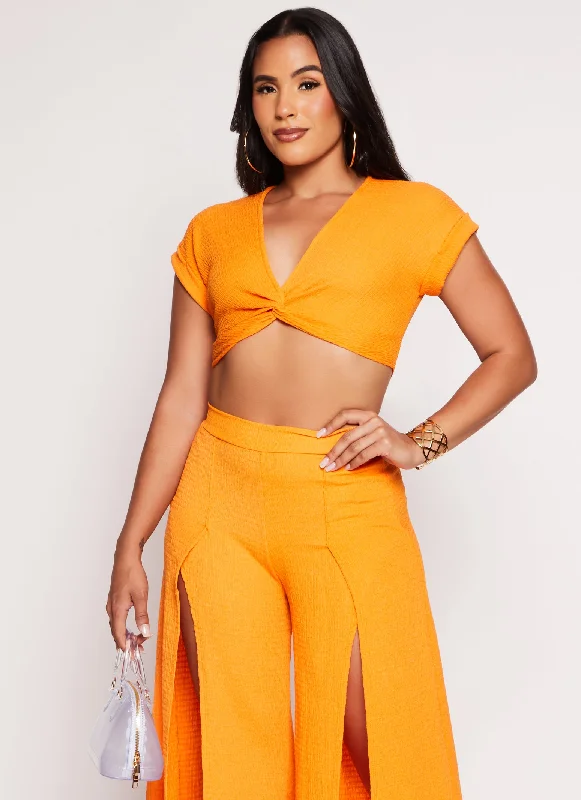 Fixed Cuff Twist Front Crop Top