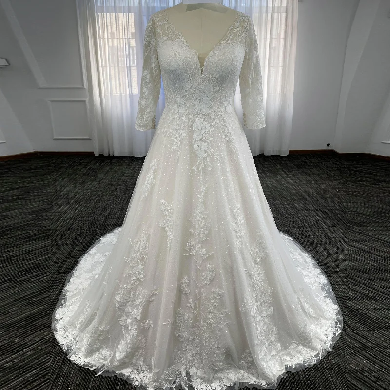 A-line Tulle Lace Wedding Dresses & Gowns with 3/4 Sleeves