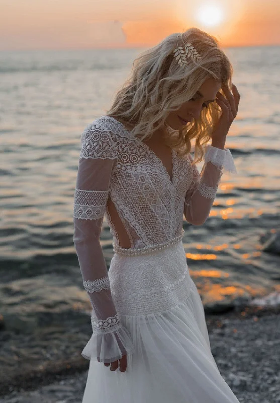 Gorgeous Lace Long Sleeves Boho Wedding Dresses Beach Maxi Dress