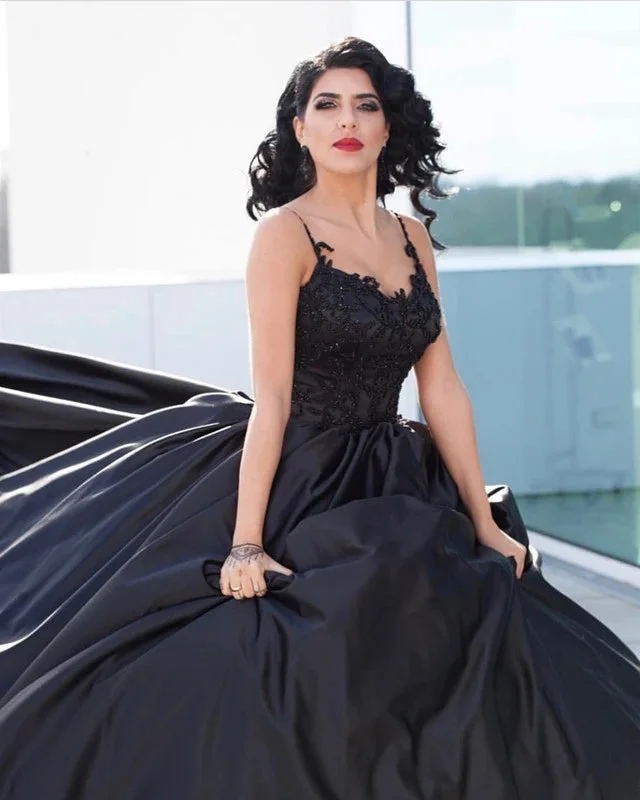 Lace Black Satin Wedding Dresses Embroidery Ball Gowns Quinceanera Dresses