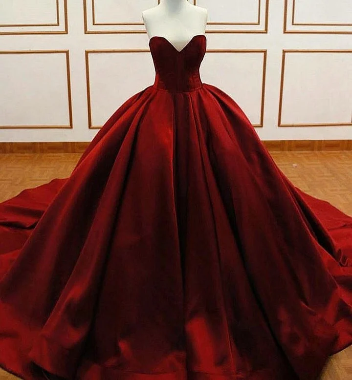 Princess Ball Gown Burgundy Quinceanera Dresses Satin Sweetheart Wedding Dresses